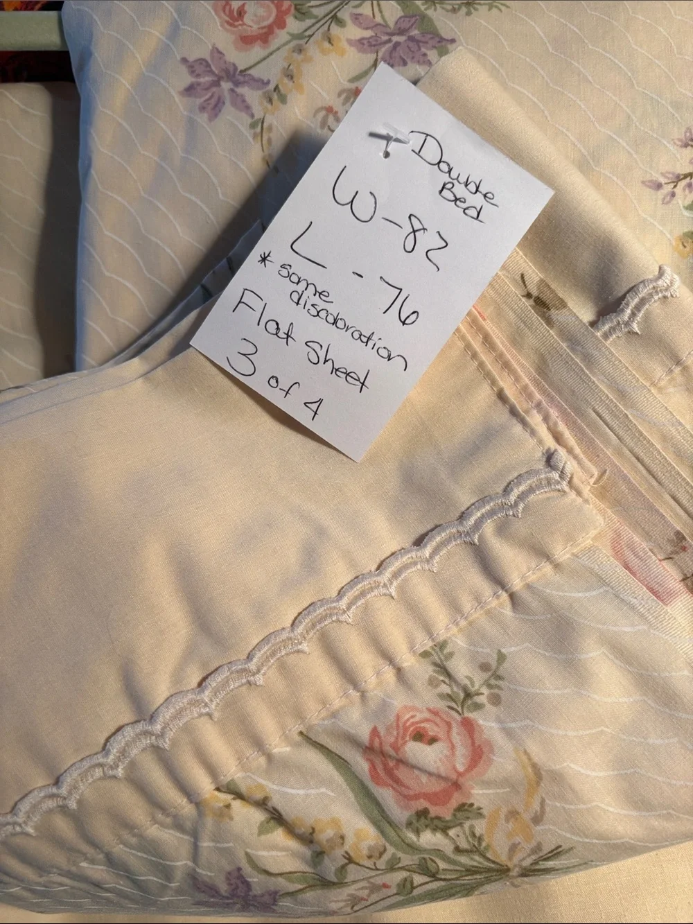 Vintage JCPenney Cream full size Floral Vintage Pillowcases and Shams Set LL